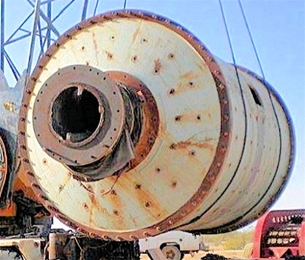 Marcy 10'6" X 14' (3m X 4.3m) Ball Mill, 800 Hp (597 Kw))